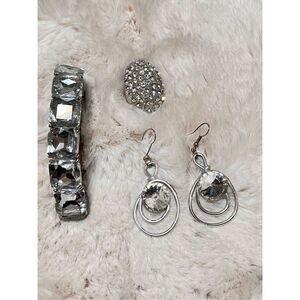 Rhinestone Jewelry Set with Stretchy Bracelet, Earrings and Ring